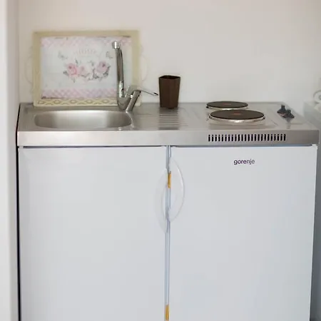 Apartment Ana 2 *